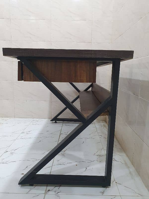 Study Table (wooden)+ Chair Available at cheap cost Read Description 2