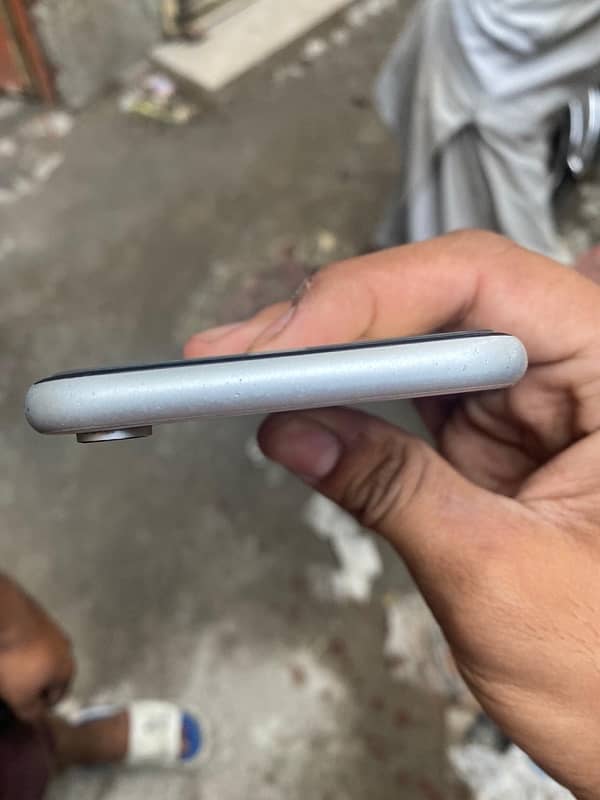 iphone xR non pta dul sim 3