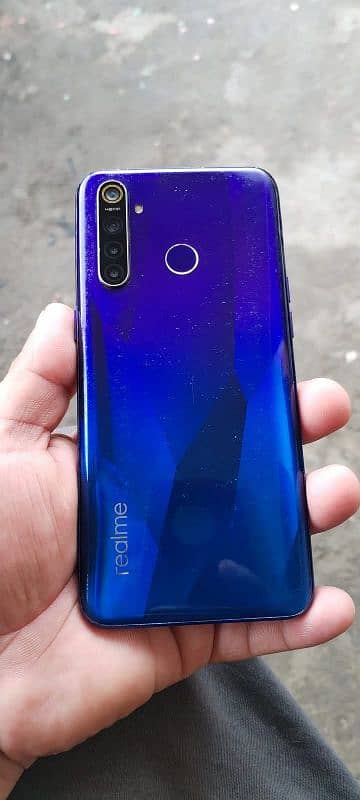 realme 5 4GB 128 GB 2