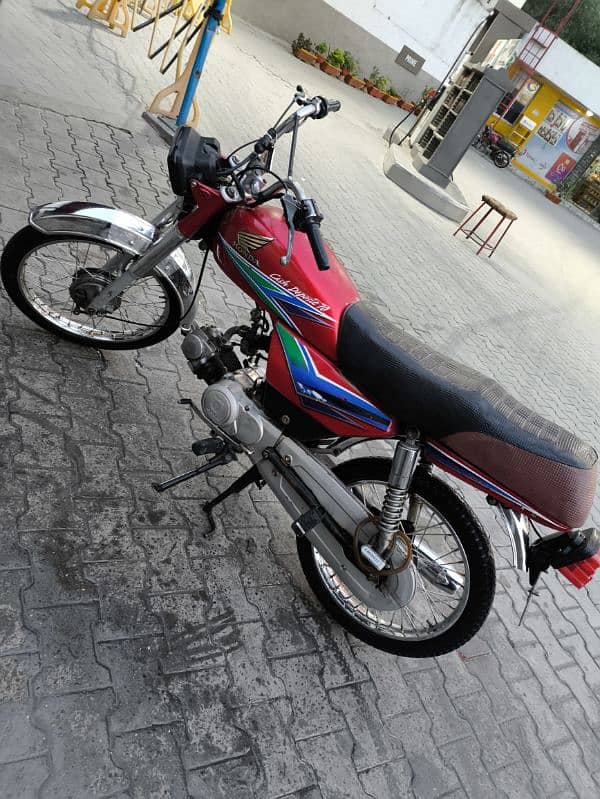 Honda CD 70 for sale 4