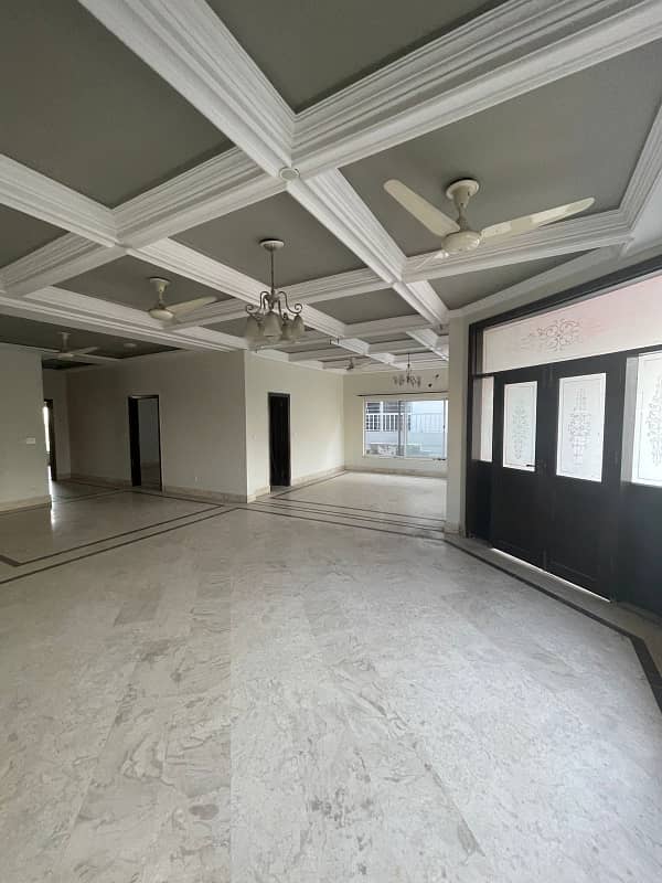 1 kanal upper portion for rent in G-13 1