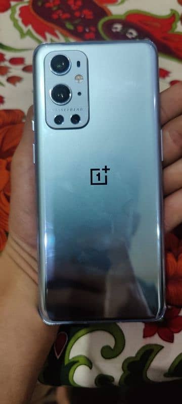 one plus 9 pro . 12/256gb. condition 10/10 7