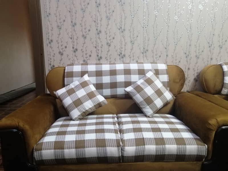 4 seater brand new sofa for sale 2