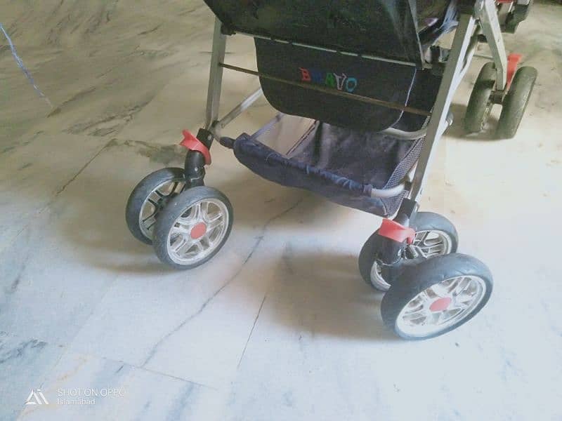 Baby Trolley 9/10 Condition 4