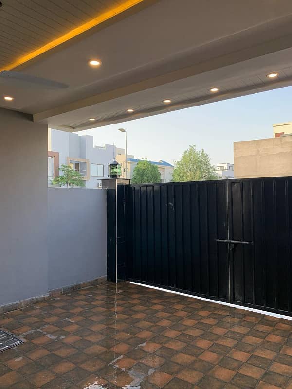 08 MARLA BRAND NEW HOUSE FOR SALE LDA APPROVED GAS AVAILABLE IN SOUTHERN BLOCK PHASE 1 BAHRIA ORCHARD LAHORE 3