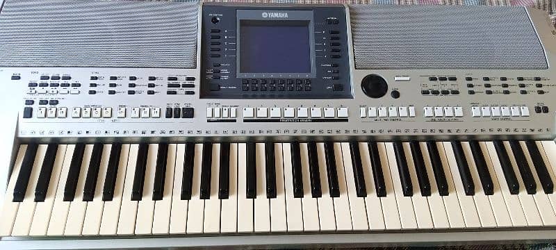 Yamaha PSR S 700 Professional Piano Yamaha Keyboard Casio Roland Korg 1