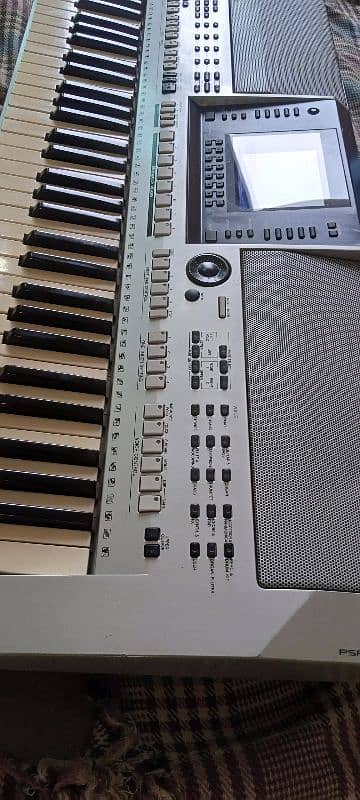 Yamaha PSR S 700 Professional Piano Yamaha Keyboard Casio Roland Korg 3