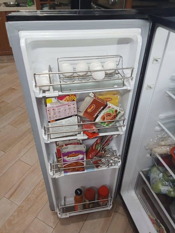 Double Door Refrigerator for Sale 5