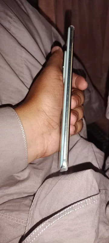 vivo v30 full lush condition no open no repair no any problem 1