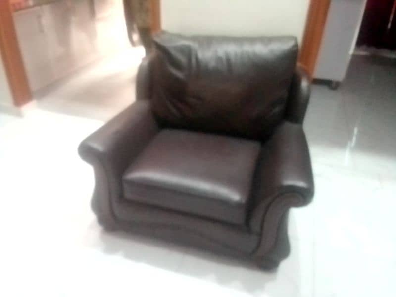 leather sofa 1