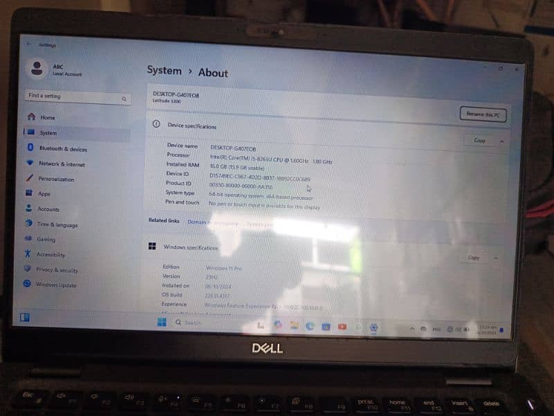 Dell Latitude 5300 4