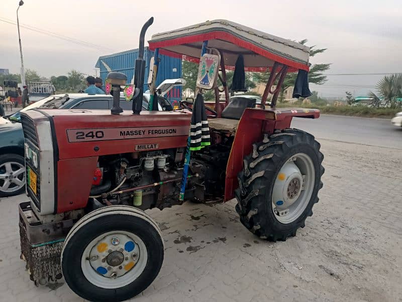 Tractor 2005 Rawalpindi number 3