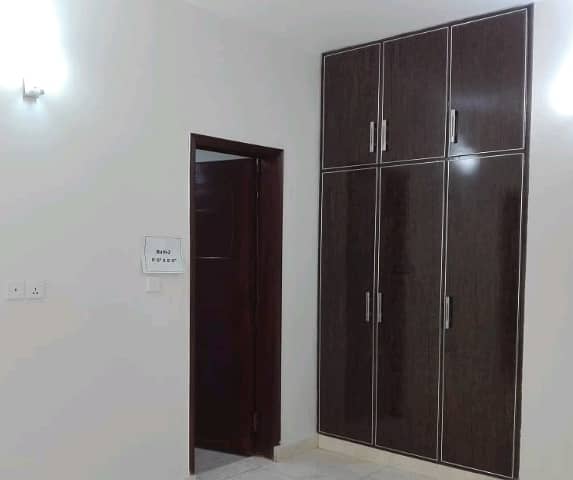 Ideal Flat For Sale In Askari 11 - Sector B 2