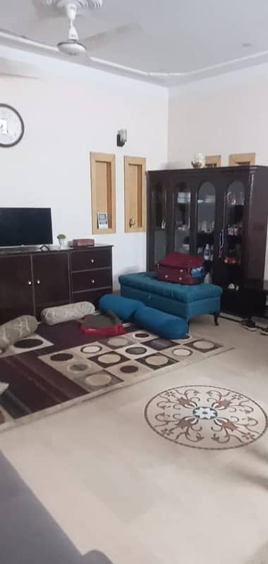 Prestige location lush Condition House for sale in Satellite town 0