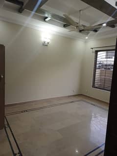 30*60 Full House for rent 0