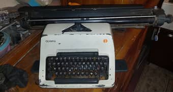 Type Writer Machine