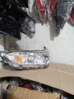 toyota yaris front light