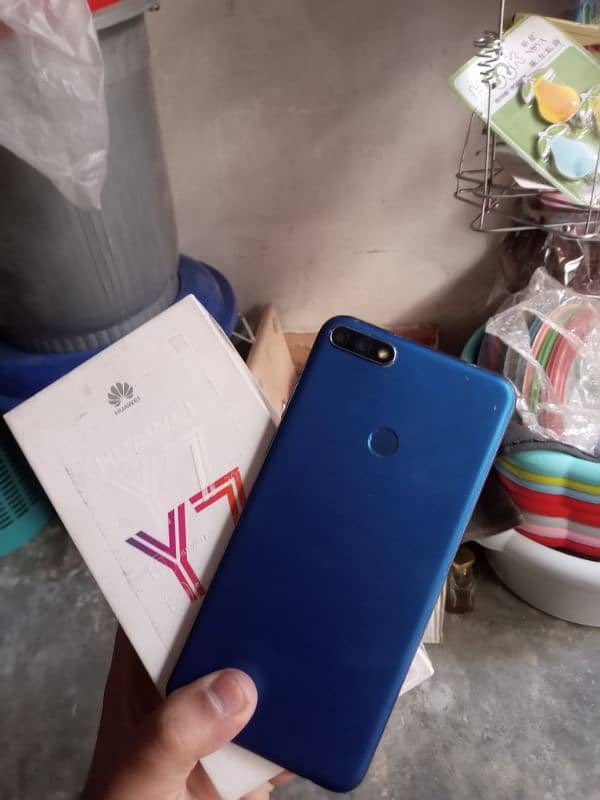 Huawei y 7 prime 8