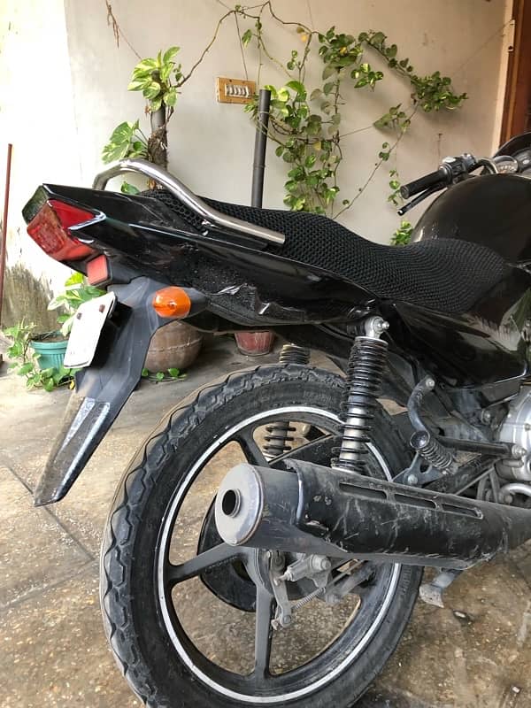 YAMAHA YBR 125 for sale 6