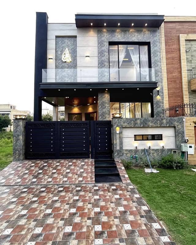 Phase 6 House For Sale 0