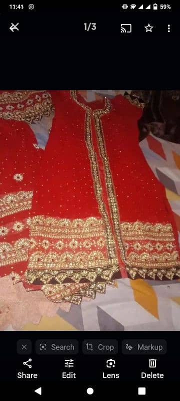 just one time used. bride lehnga with havy dubatta 2