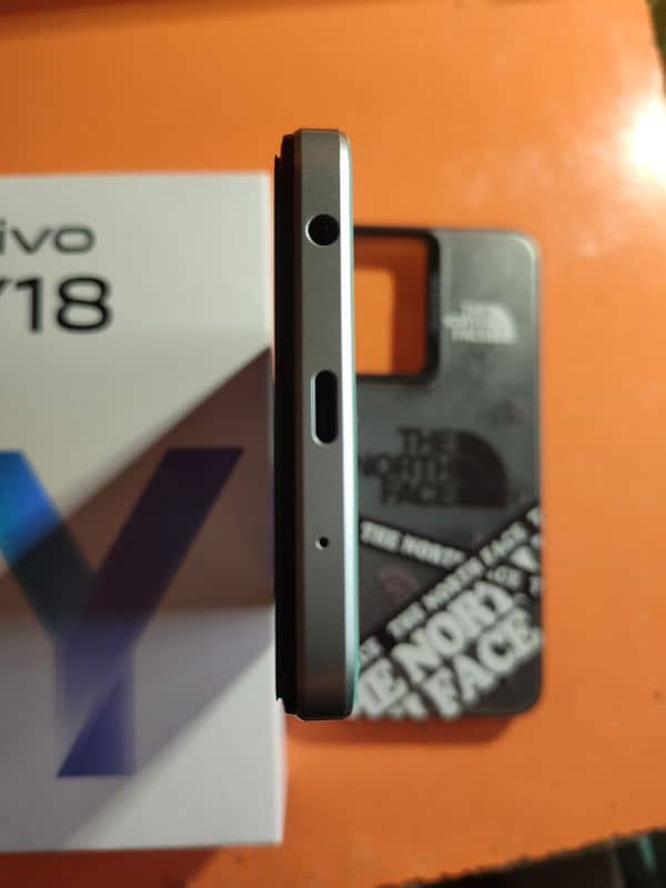 vivo y18 6. (128) 2