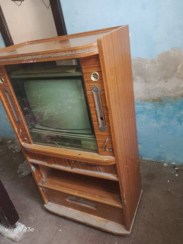 TV TROLLEY FOR SALE 1