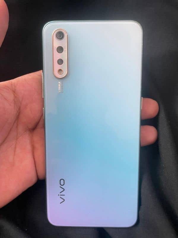 VIVO S1 osm condition 8/256 1