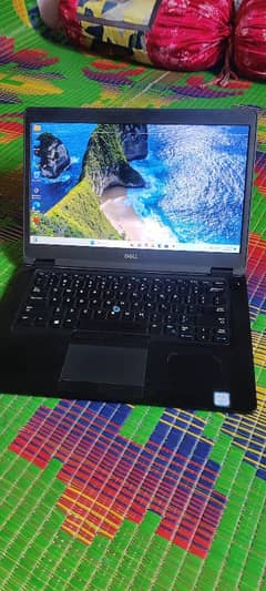 laptop Dell latitude 5490 core I 7 8th generation 8 gb ram 1 TB hard