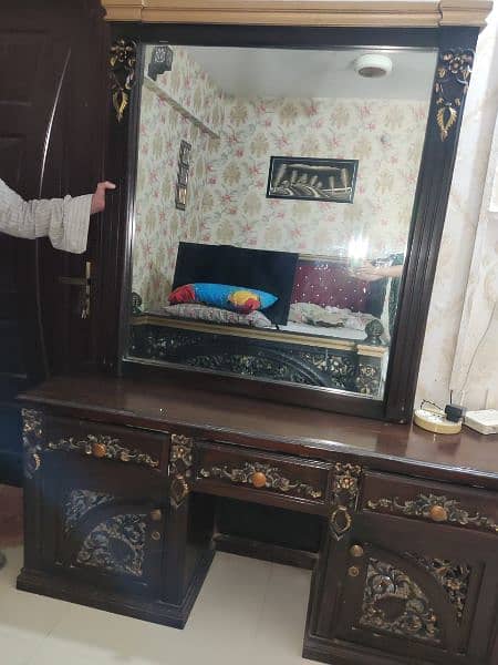 Bed Set (king Size) & Dressing Table Original Sheesham (Chinioty) wood 8