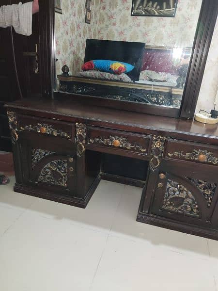 Bed Set (king Size) & Dressing Table Original Sheesham (Chinioty) wood 9