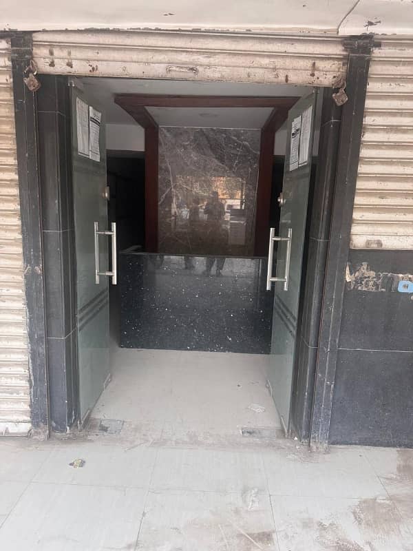 650 Square Feet Shop Available For rent In Gulshan-e-Iqbal 2