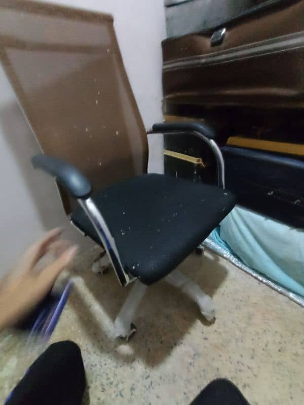 Office revolving chair 0