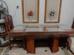 dinning table with 6 chairs