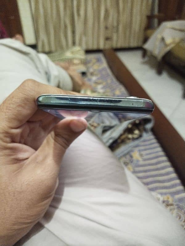 Oppo f15 8/128 box charger sath ha orgnal 3