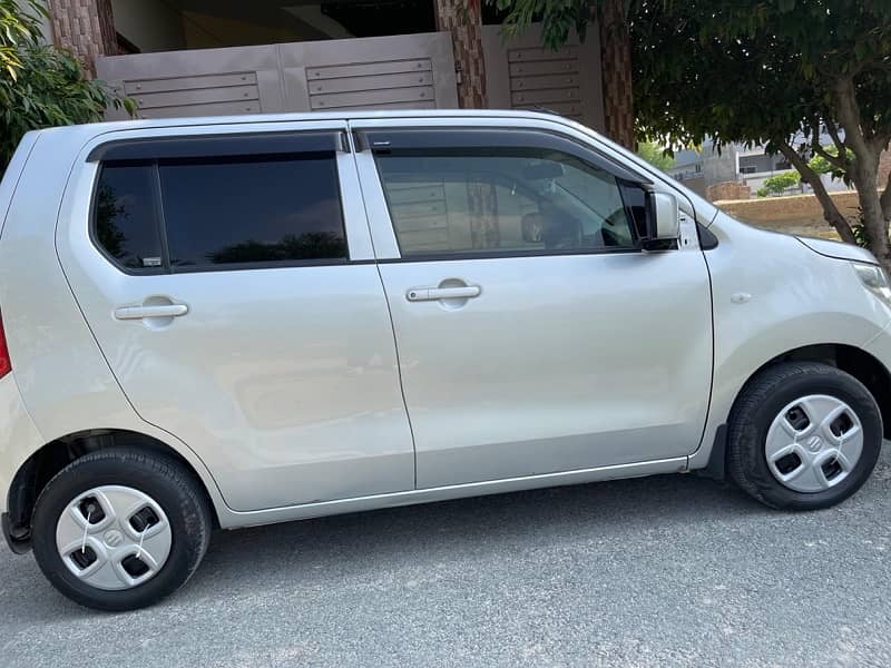 Suzuki Wagon R  Japanese 2016/18 16