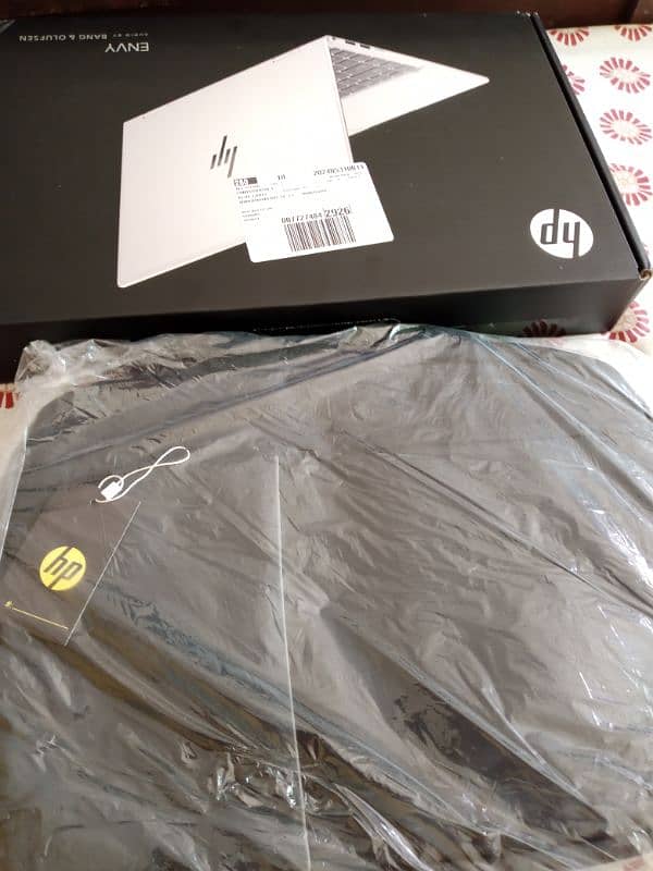 brand new hp laptop 5