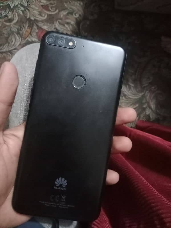 HUAWEI Y7 PRIME IN LUSH CONDITION 2