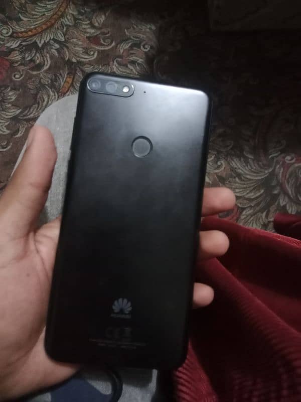 HUAWEI Y7 PRIME IN LUSH CONDITION 3