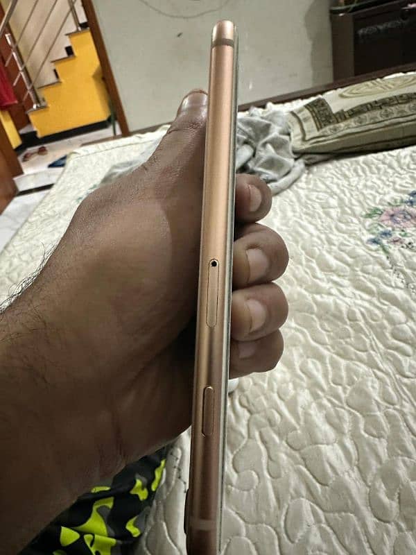 iPhone 8 Condition 10 by 10 Not PTA JV Mobile hai Battery health 79 2