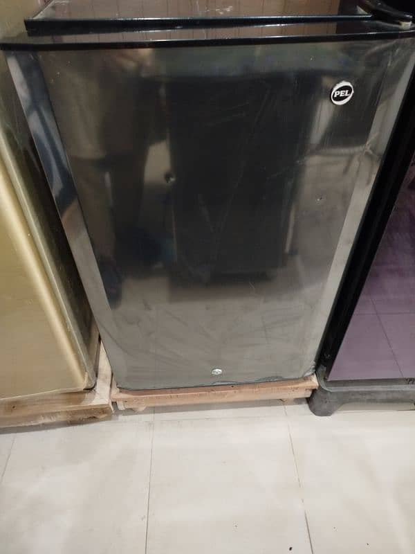 PEL bedroom size refrigerator 3