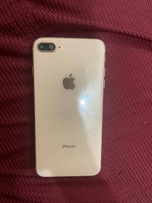 iPhone 8 Plus 2