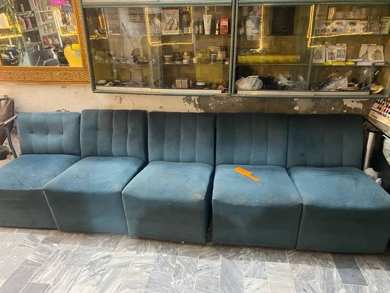 Sofa Seats 2