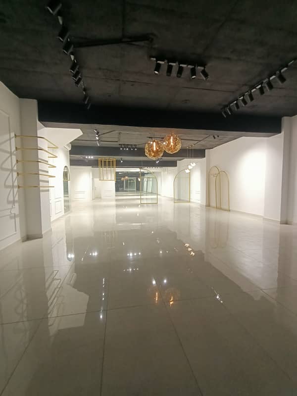 Ground Floor Shop Available For Rent MM Alam Road Gulberg 5