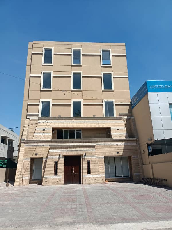 10000 Sq Ft Newly Building Available For Rent For Software House IT Office 1