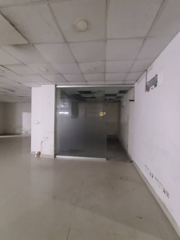 10000 Sq Ft Newly Building Available For Rent For Software House IT Office 9