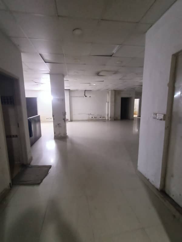 10000 Sq Ft Newly Building Available For Rent For Software House IT Office 12