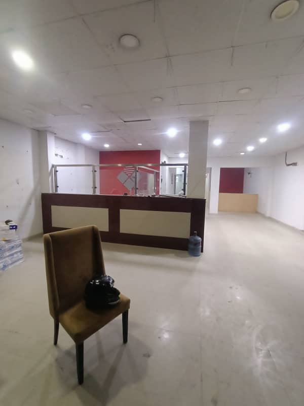 10000 Sq Ft Newly Building Available For Rent For Software House IT Office 17