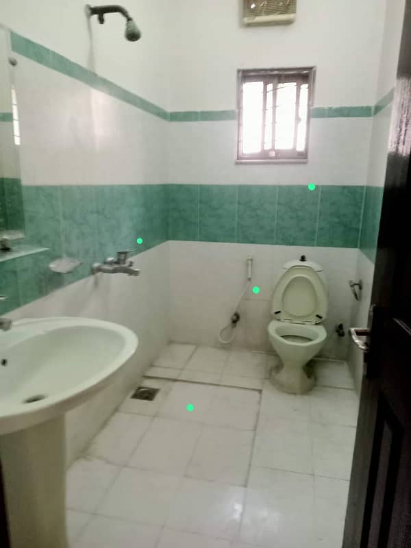 10 Marla House for Rent in Askari 11 Lahore 5