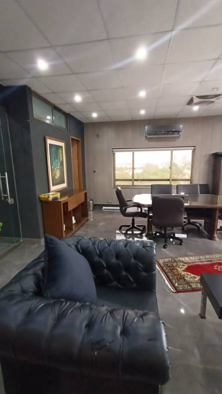 3000 Square Feet Office For Rent In Gulberg 12